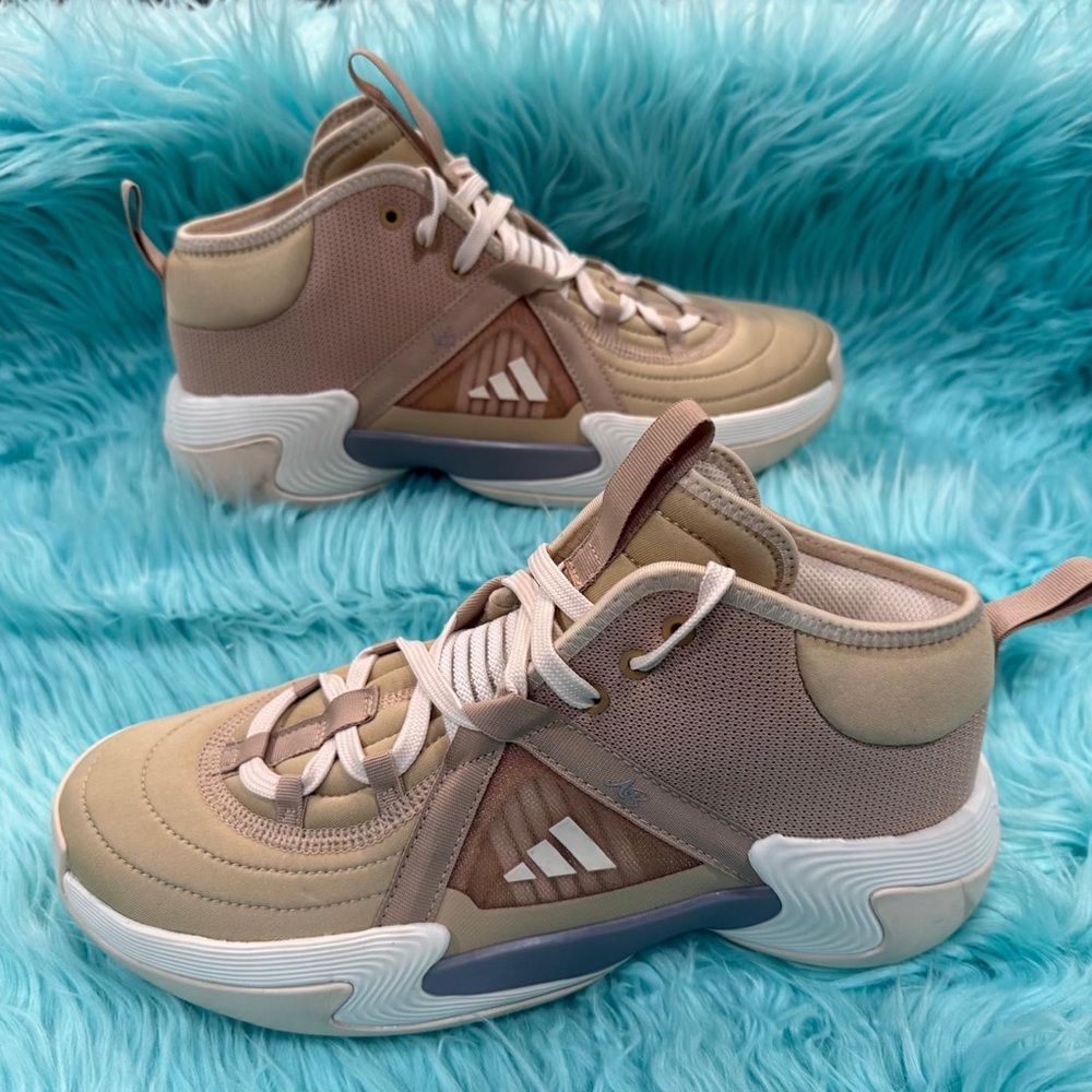 Adidas (WMNS) adidas Exhibit Select
CP Mid Shoes 'Beige' IE9341. NEW